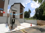  新築一戸建て