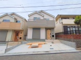  新築一戸建て