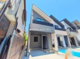  新築一戸建て