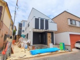 新築一戸建て