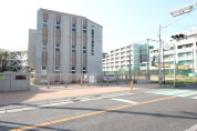 葛飾中学校