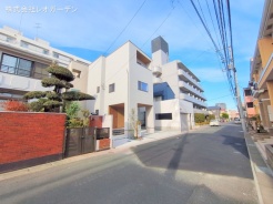 市川市湊新田２丁目