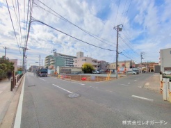 市川市湊新田２丁目