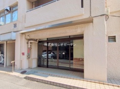 市川市八幡４丁目