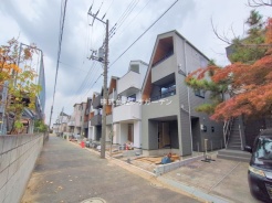 市川市新田２丁目