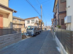 市川市曽谷４丁目