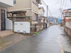 市川市曽谷７丁目