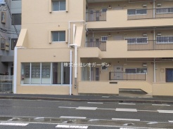 市川市湊新田１丁目