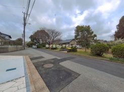 成田市橋賀台１丁目