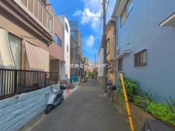 市川市広尾１丁目