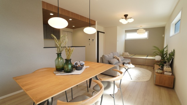 レオガーデン市場　一游の街Ⅱ　ichiyunomachi