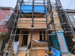 市川市新田3丁目