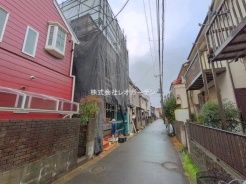 市川市新田3丁目