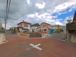 成田市飯田町